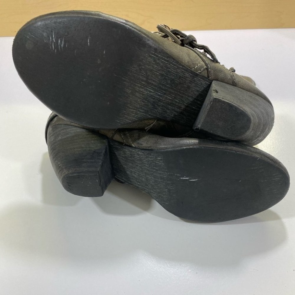 Not Rated Ankle Booties - Picture 5 of 7